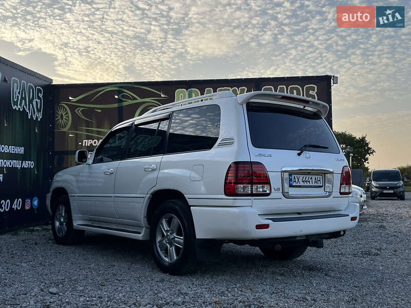 Внедорожник / Кроссовер Lexus LX 2006 в Харькове