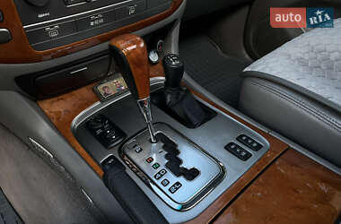 Позашляховик / Кросовер Lexus LX 2006 в 