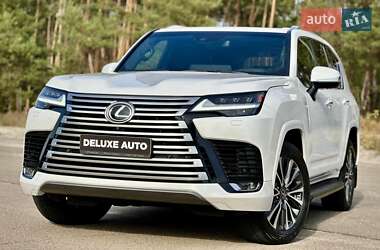 Позашляховик / Кросовер Lexus LX 2022 в 
