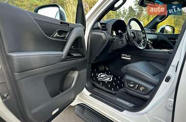 Позашляховик / Кросовер Lexus LX 2022 в 
