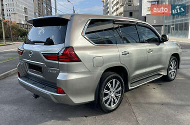 Внедорожник / Кроссовер Lexus LX 2019 в 