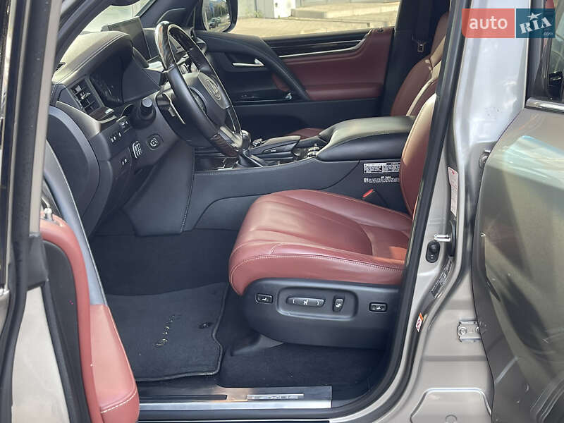 Внедорожник / Кроссовер Lexus LX 2019 в Харькове