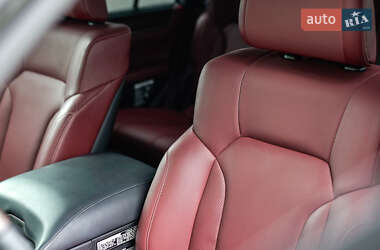 Внедорожник / Кроссовер Lexus LX 2017 в 