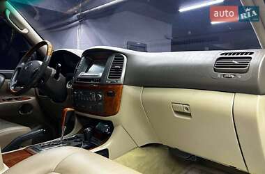 Внедорожник / Кроссовер Lexus LX 2007 в 