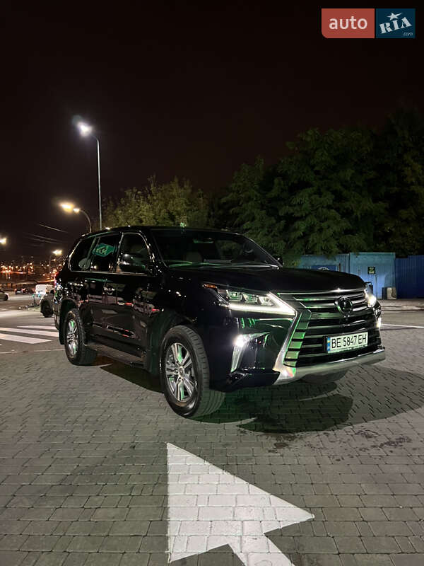 Внедорожник / Кроссовер Lexus LX 2020 в 