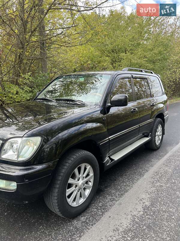 Внедорожник / Кроссовер Lexus LX 2004 в Броварах