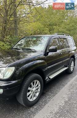 Позашляховик / Кросовер Lexus LX 2004 в 
