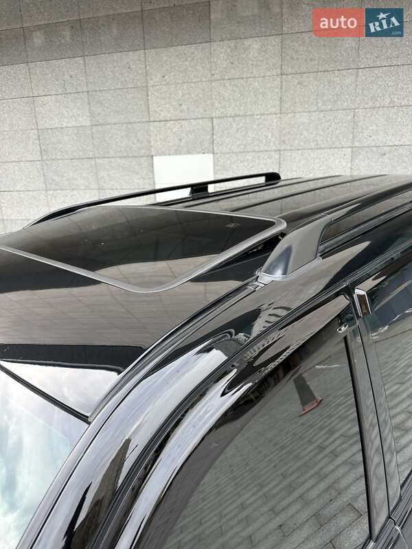 Внедорожник / Кроссовер Lexus LX 2004 в Киеве