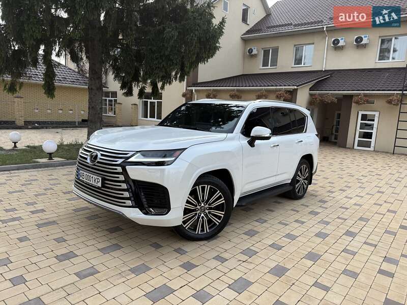 Позашляховик / Кросовер Lexus LX 2022 в 