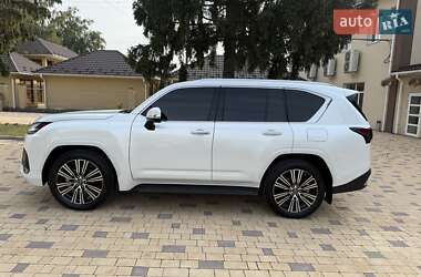 Позашляховик / Кросовер Lexus LX 2022 в 