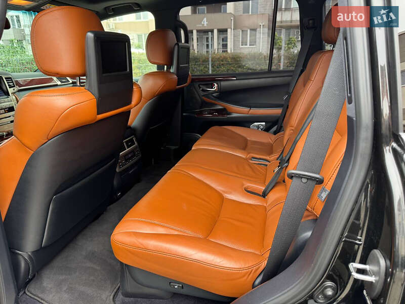 Позашляховик / Кросовер Lexus LX 2014 в Одесі