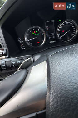 Внедорожник / Кроссовер Lexus LX 2019 в 