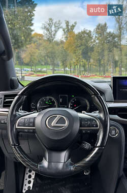 Внедорожник / Кроссовер Lexus LX 2019 в 
