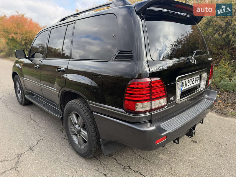 Позашляховик / Кросовер Lexus LX 2006 в Кам'янці
