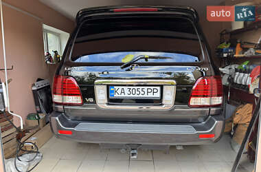 Внедорожник / Кроссовер Lexus LX 2006 в  фото 12 Внедорожник / Кроссовер Lexus LX 2006 в