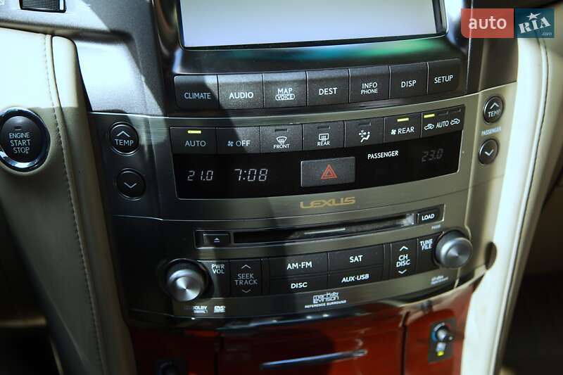 Внедорожник / Кроссовер Lexus LX 2010 в Харькове