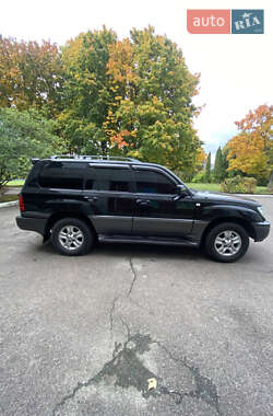 Позашляховик / Кросовер Lexus LX 2005 в 