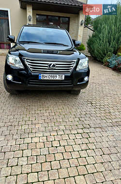 Внедорожник / Кроссовер Lexus LX 2008 в Одессе