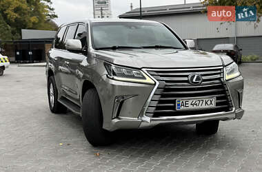 Внедорожник / Кроссовер Lexus LX 2016 в 