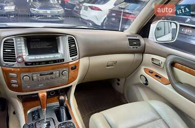 Позашляховик / Кросовер Lexus LX 2006 в 