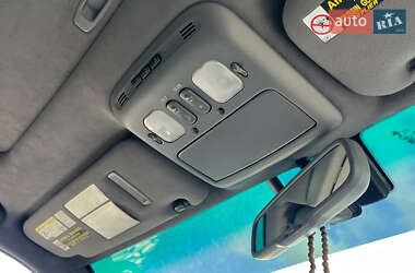 Внедорожник / Кроссовер Lexus LX 2006 в 