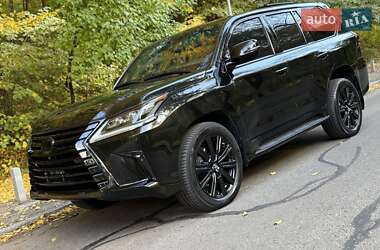 Позашляховик / Кросовер Lexus LX 2017 в 