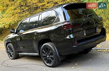 Позашляховик / Кросовер Lexus LX 2017 в 