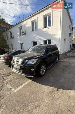 Внедорожник / Кроссовер Lexus LX 2011 в Киеве