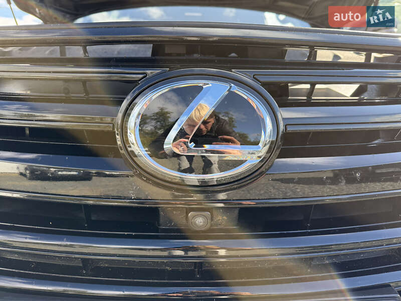 Внедорожник / Кроссовер Lexus LX 2017 в Умани фото 12 Внедорожник / Кроссовер Lexus LX 2017 в Умани