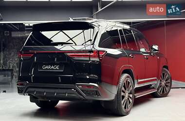 Позашляховик / Кросовер Lexus LX 2022 в 