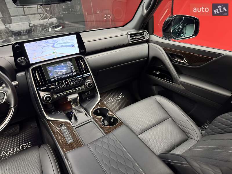 Внедорожник / Кроссовер Lexus LX 2022 в Киеве
