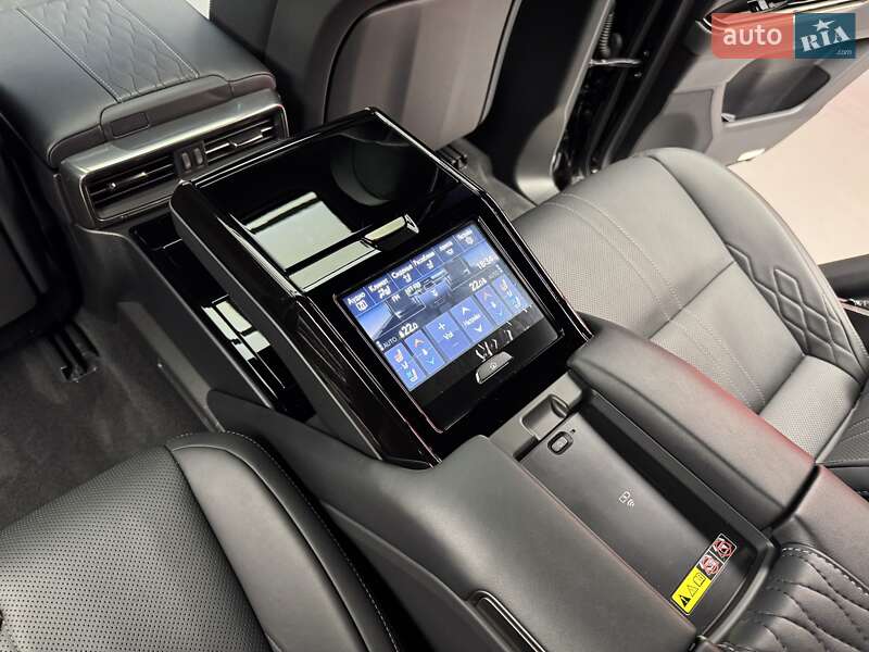 Внедорожник / Кроссовер Lexus LX 2022 в Киеве