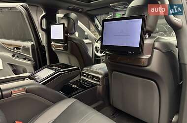 Позашляховик / Кросовер Lexus LX 2022 в 