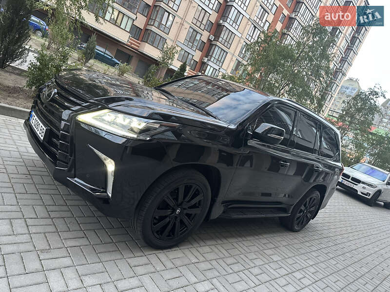 Позашляховик / Кросовер Lexus LX 2018 в Дніпрі фото 11 Позашляховик / Кросовер Lexus LX 2018 в Дніпрі