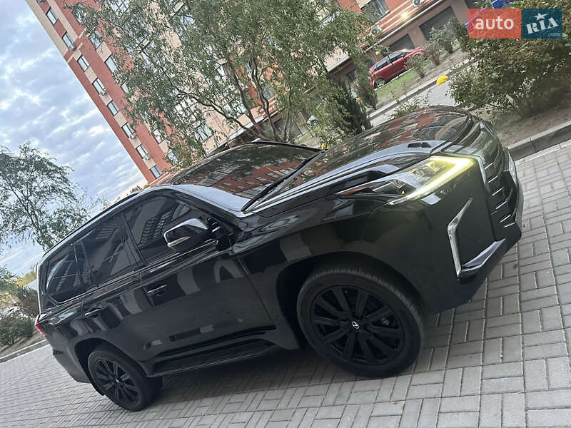 Позашляховик / Кросовер Lexus LX 2018 в Дніпрі фото 39 Позашляховик / Кросовер Lexus LX 2018 в Дніпрі