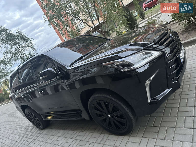 Позашляховик / Кросовер Lexus LX 2018 в Дніпрі фото 49 Позашляховик / Кросовер Lexus LX 2018 в Дніпрі