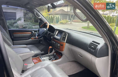 Позашляховик / Кросовер Lexus LX 2006 в 