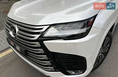 Позашляховик / Кросовер Lexus LX 2022 в 