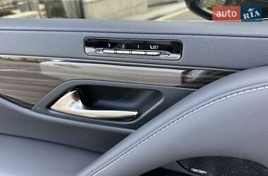 Позашляховик / Кросовер Lexus LX 2022 в 