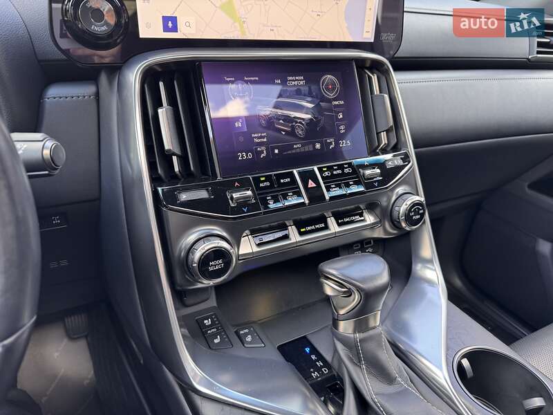 Позашляховик / Кросовер Lexus LX 2022 в Одесі