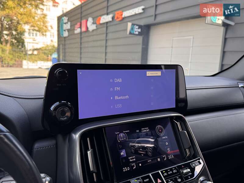 Позашляховик / Кросовер Lexus LX 2022 в Одесі