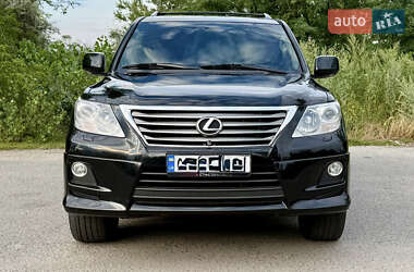Внедорожник / Кроссовер Lexus LX 2010 в 