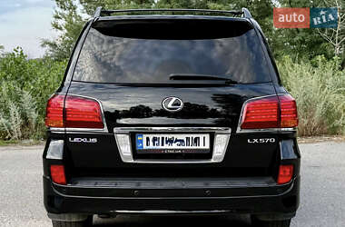 Внедорожник / Кроссовер Lexus LX 2010 в 