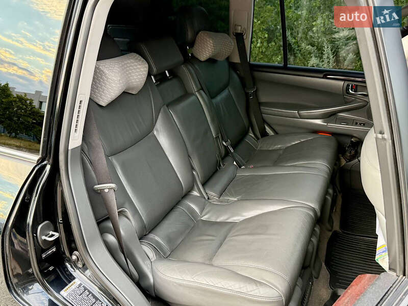 Позашляховик / Кросовер Lexus LX 2010 в Дніпрі