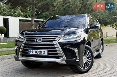 Позашляховик / Кросовер Lexus LX 2016 в  фото 7 Позашляховик / Кросовер Lexus LX 2016 в
