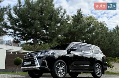 Позашляховик / Кросовер Lexus LX 2016 в  фото 29 Позашляховик / Кросовер Lexus LX 2016 в