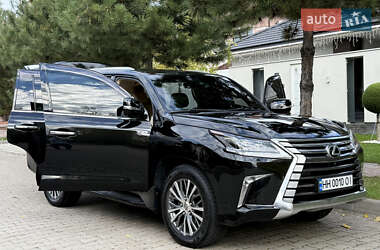 Позашляховик / Кросовер Lexus LX 2016 в  фото 61 Позашляховик / Кросовер Lexus LX 2016 в