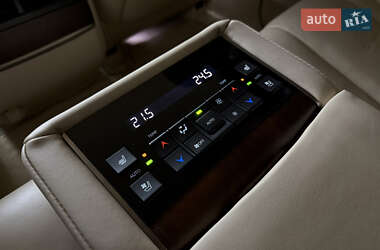 Позашляховик / Кросовер Lexus LX 2016 в  фото 104 Позашляховик / Кросовер Lexus LX 2016 в