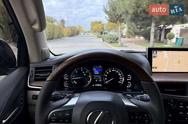 Позашляховик / Кросовер Lexus LX 2016 в  фото 137 Позашляховик / Кросовер Lexus LX 2016 в