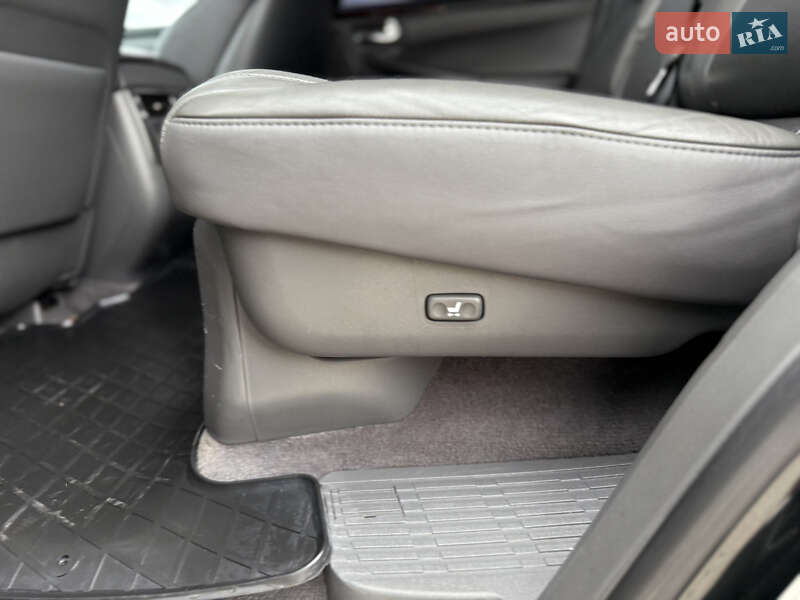 Внедорожник / Кроссовер Lexus LX 2010 в Одессе